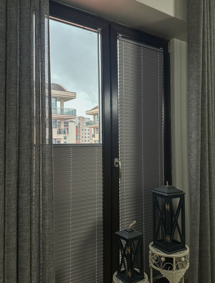 Dimout Serisi Koyu Gri Plise Perde