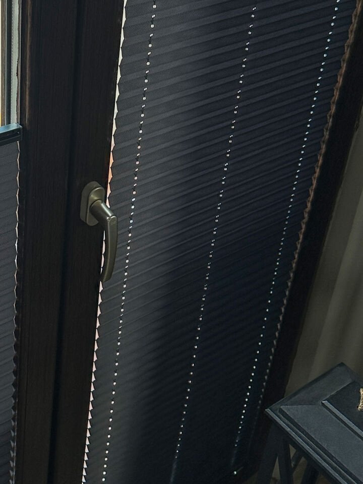 Dimout Serisi Antrasit Plise Perde