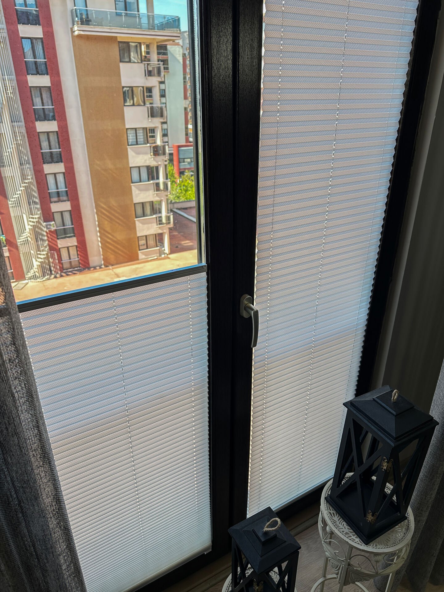 Lidya Serisi Açık Gri Plise Perde