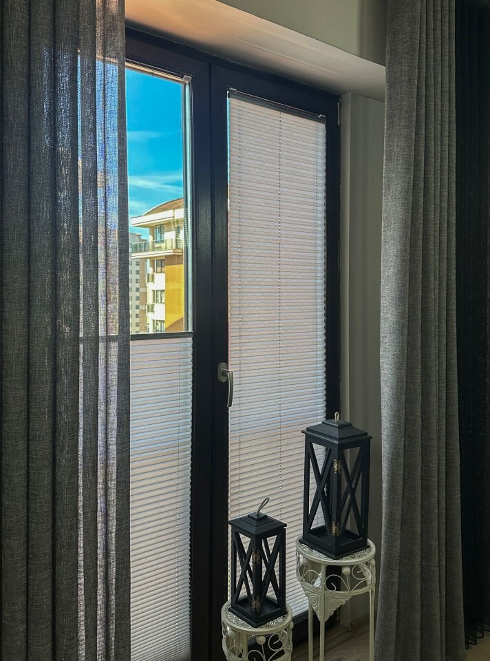 Lidya Serisi Gri Plise Perde