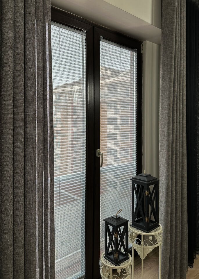 Natural Serisi Beyaz Çizgili Tül Perde