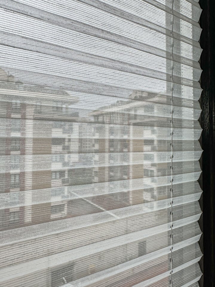 Natural Serisi Beyaz Çizgili Tül Perde