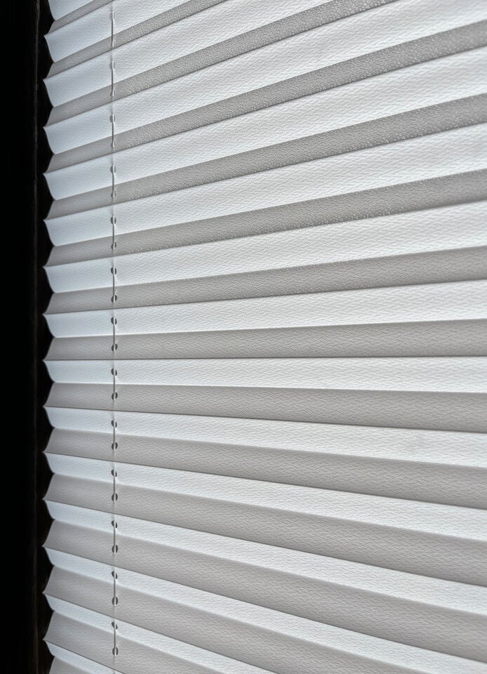 Perla Serisi Beyaz Plise Perde