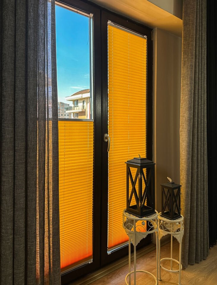 Perla Serisi Turuncu Plise Perde