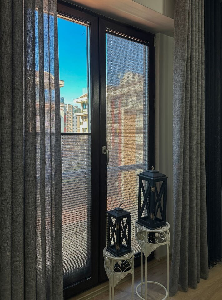 Novasilk Serisi Antrasit Plise Perde