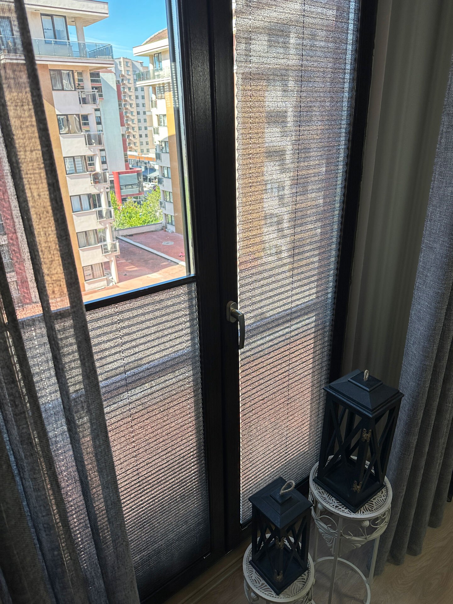 Novasilk Serisi Antrasit Plise Perde